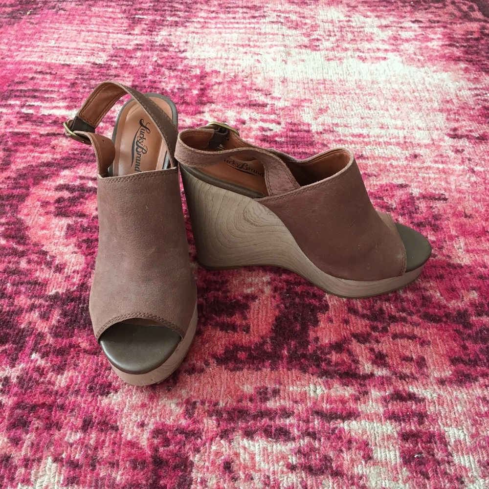 Leather LUCKY Wedges